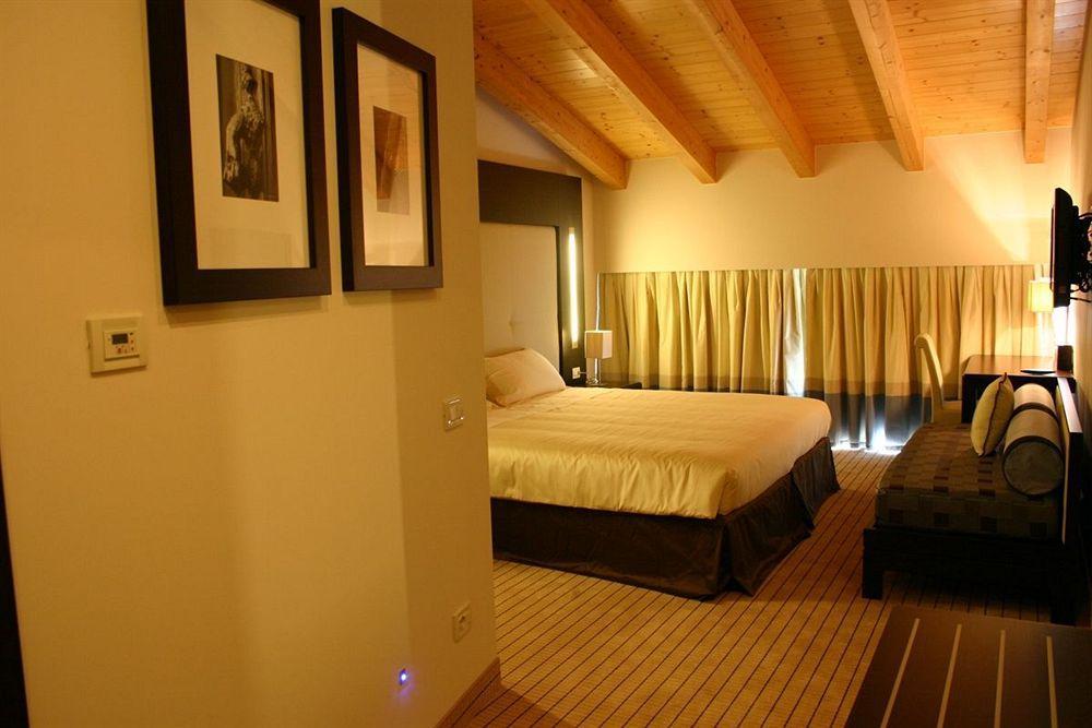 Hotel & Residence Villa Bartolomea Екстер'єр фото
