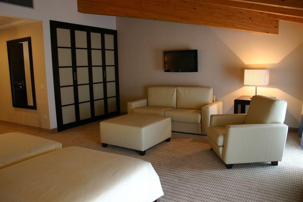 Hotel & Residence Villa Bartolomea Екстер'єр фото