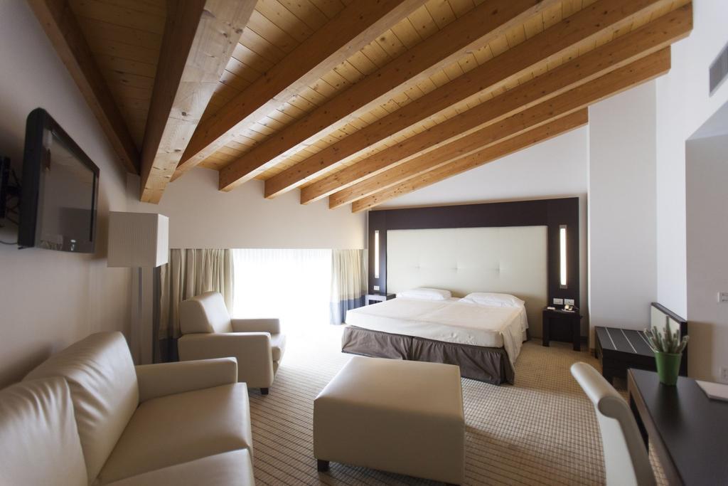 Hotel & Residence Villa Bartolomea Екстер'єр фото