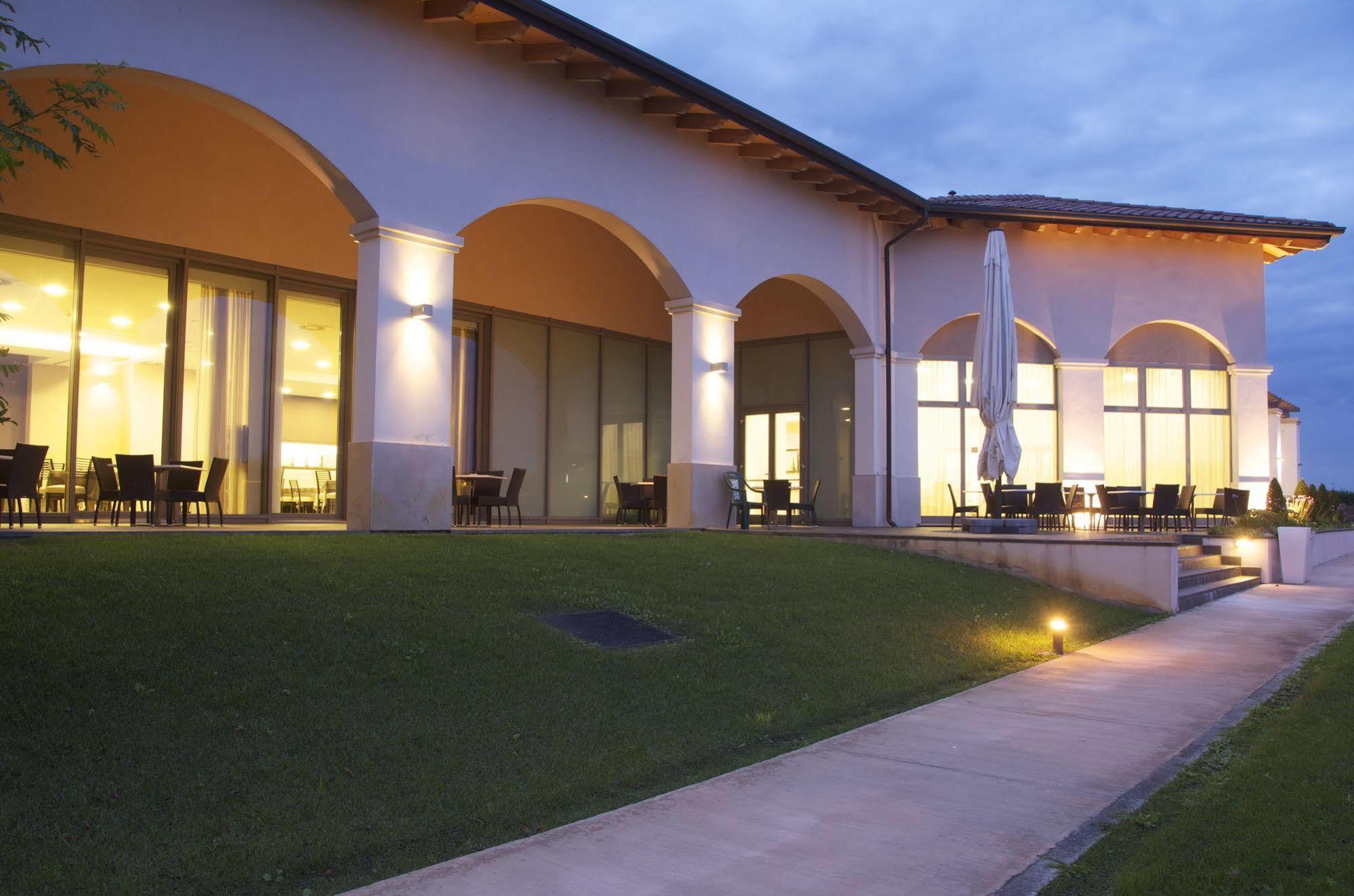 Hotel & Residence Villa Bartolomea Екстер'єр фото