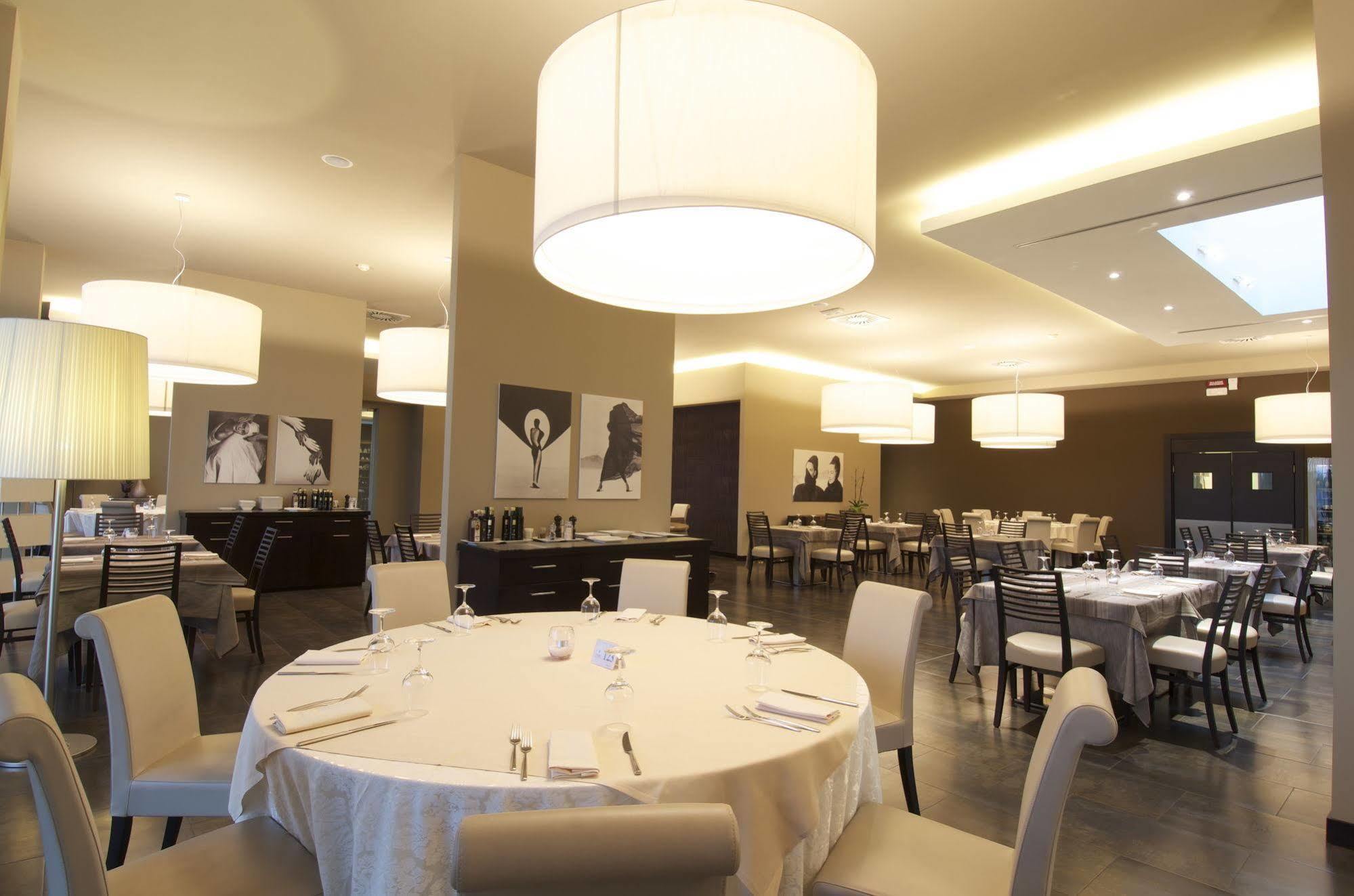 Hotel & Residence Villa Bartolomea Екстер'єр фото